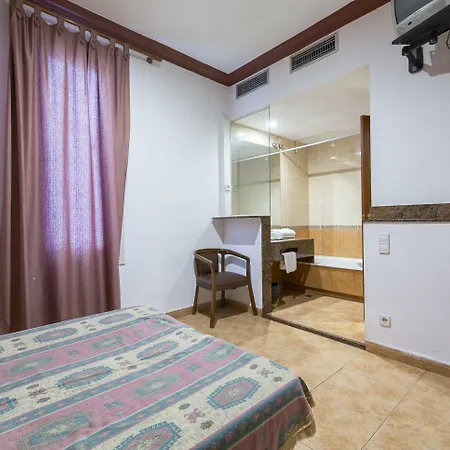 Casa Teva فندق 4*